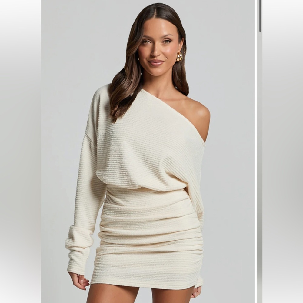 Alyce mini dress long sleeve one shoulder dress